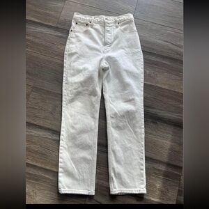 Abercrombie & Fitch The Ankle Straight Ultra High Rise Jeans size 6